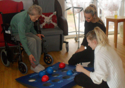Woodstock Residential Care Home receive a visit from Highsted School