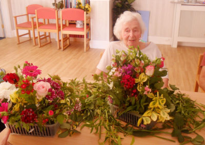 Flower arranging session at at Woodstock Residential Care Home 1