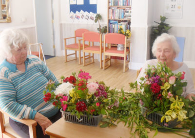 Flower arranging session at at Woodstock Residential Care Home 2