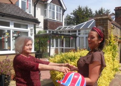 VE Day garden party at Woodstock Residential Care Home 4