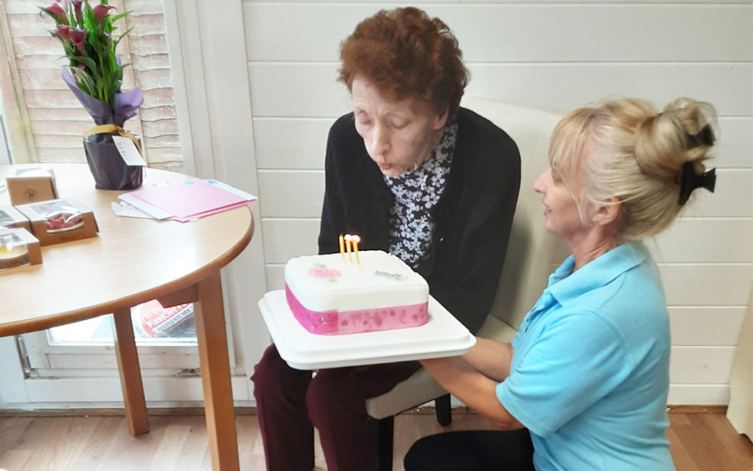 Happy birthday to Jenny at Woodstock Residential Care Home
