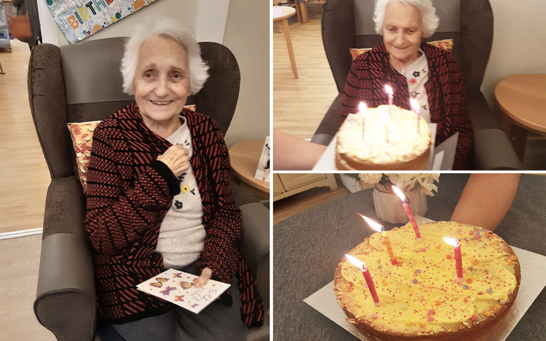 Birthday wishes for Rosa at Woodstock Residential Care Home