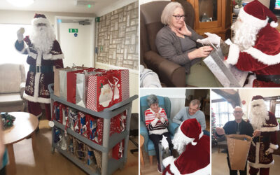 Father Christmas visits Woodstock Residential Care Home