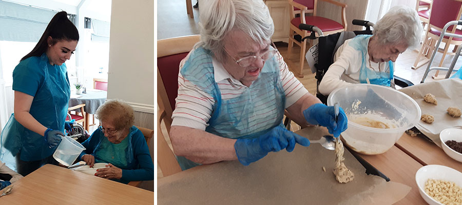 Woodstock Residential Care Home making chocolate chip cookies